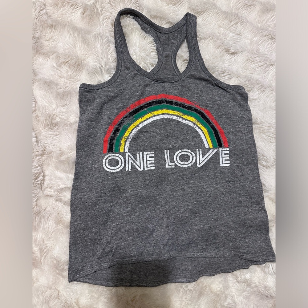 Cha Sor Gray Tank Top with Colorful Rainbow One Love size small